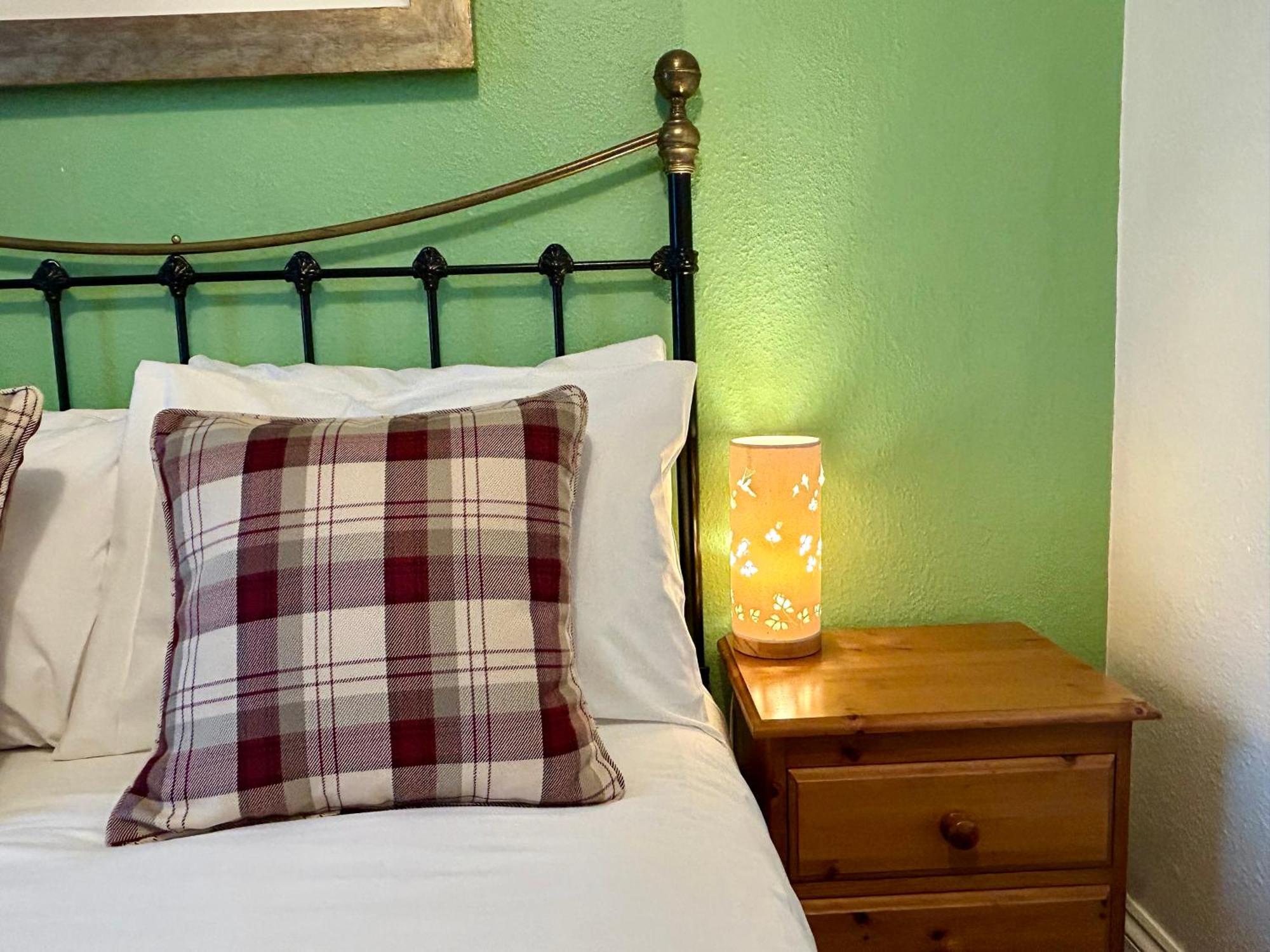 Clarence Quarters Self-Catering Guest House Portsmouth Zewnętrze zdjęcie