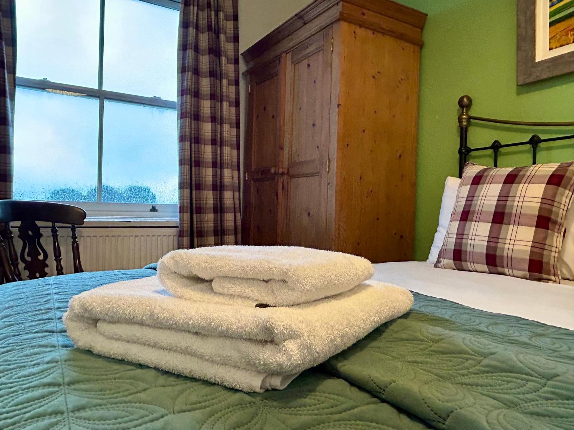 Clarence Quarters Self-Catering Guest House Portsmouth Zewnętrze zdjęcie