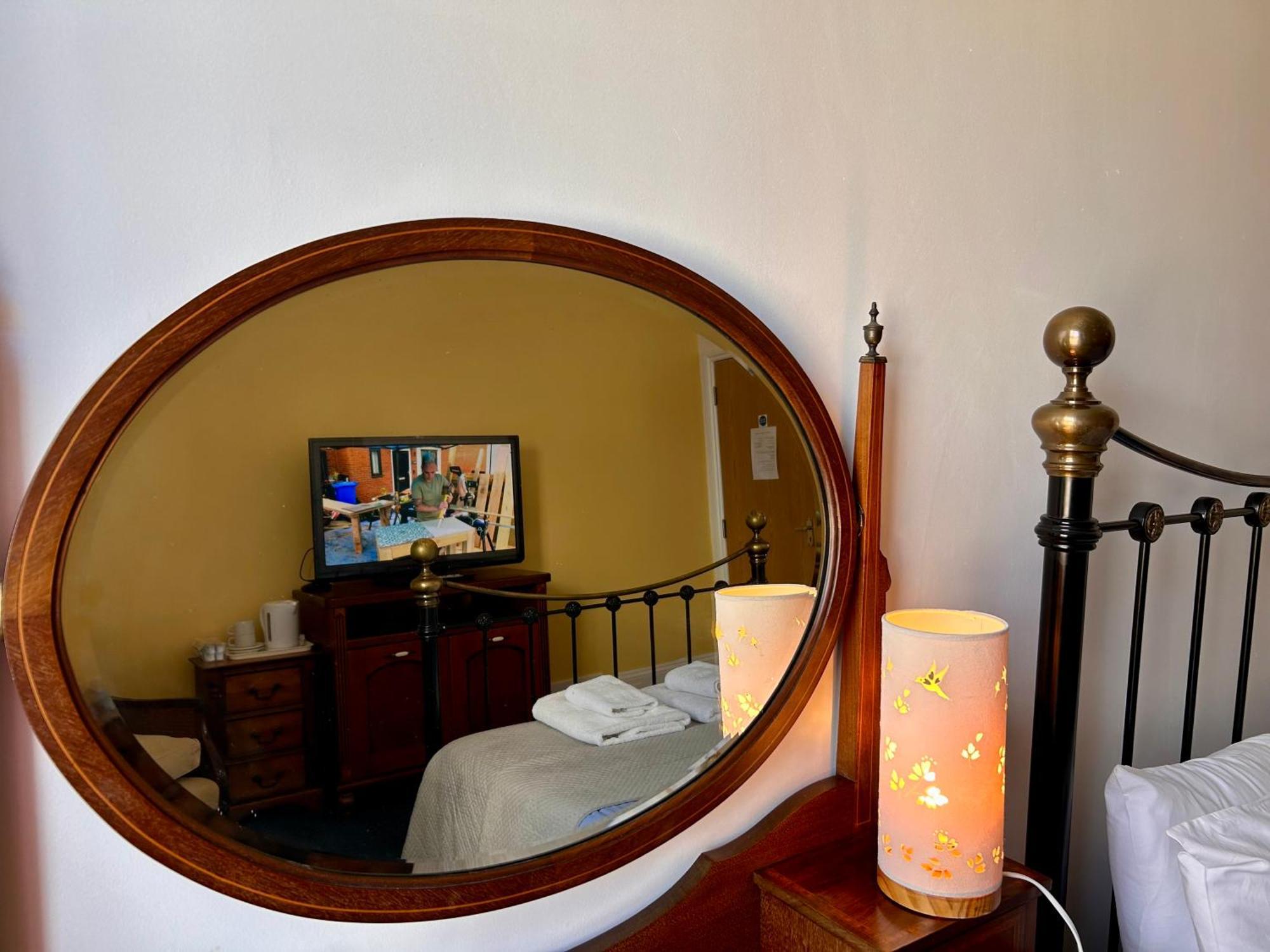 Clarence Quarters Self-Catering Guest House Portsmouth Zewnętrze zdjęcie