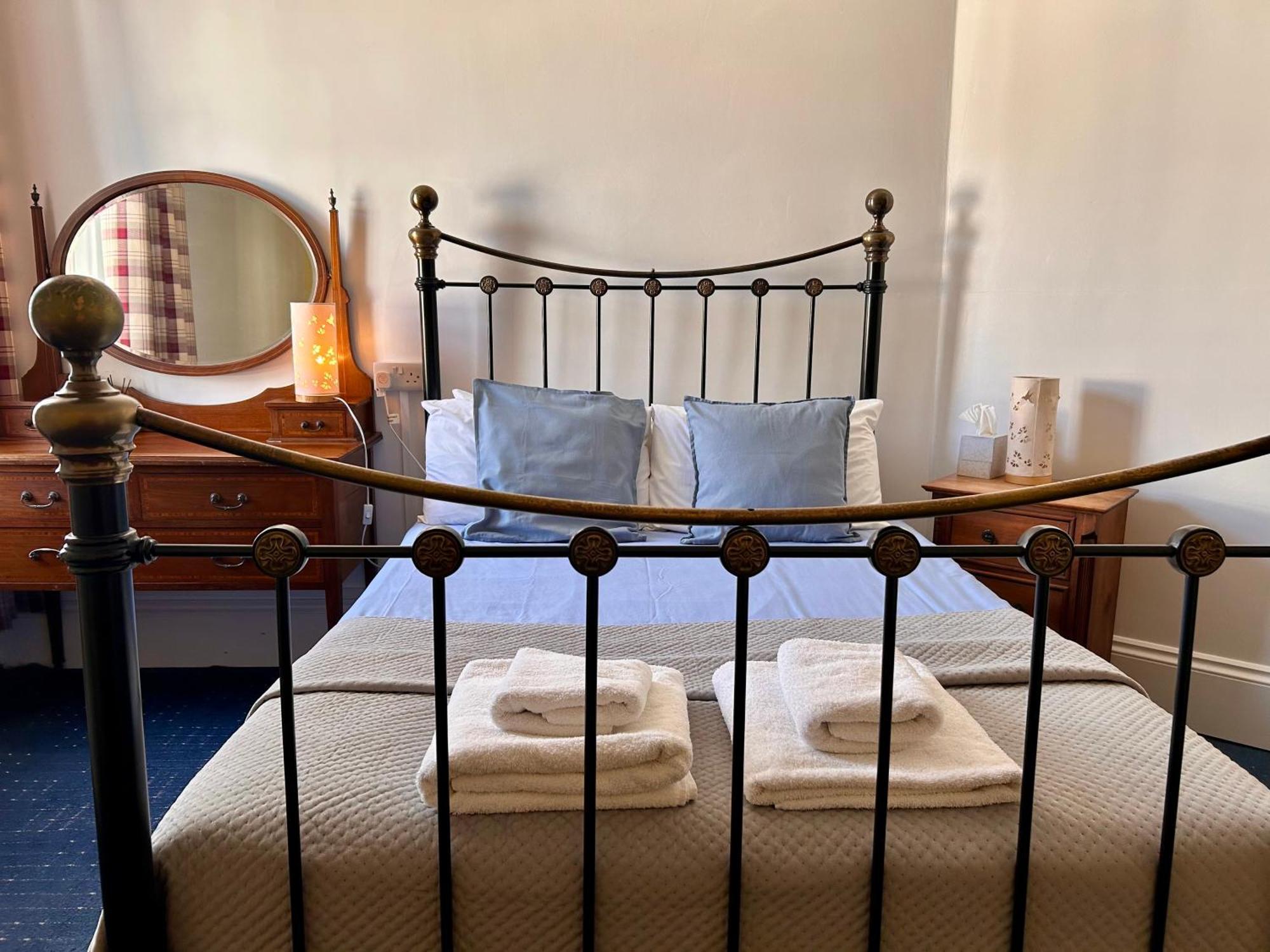 Clarence Quarters Self-Catering Guest House Portsmouth Zewnętrze zdjęcie