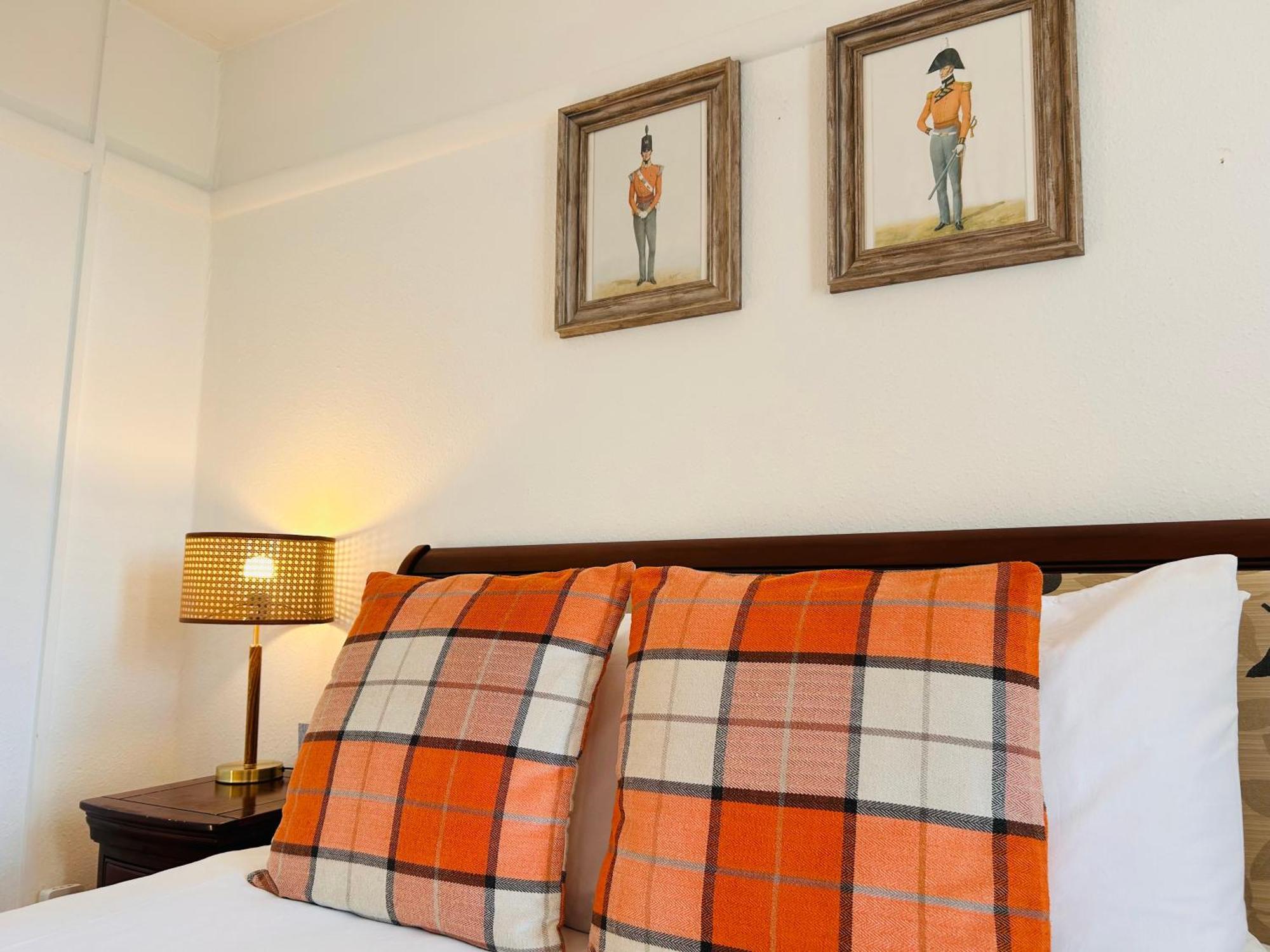 Clarence Quarters Self-Catering Guest House Portsmouth Zewnętrze zdjęcie