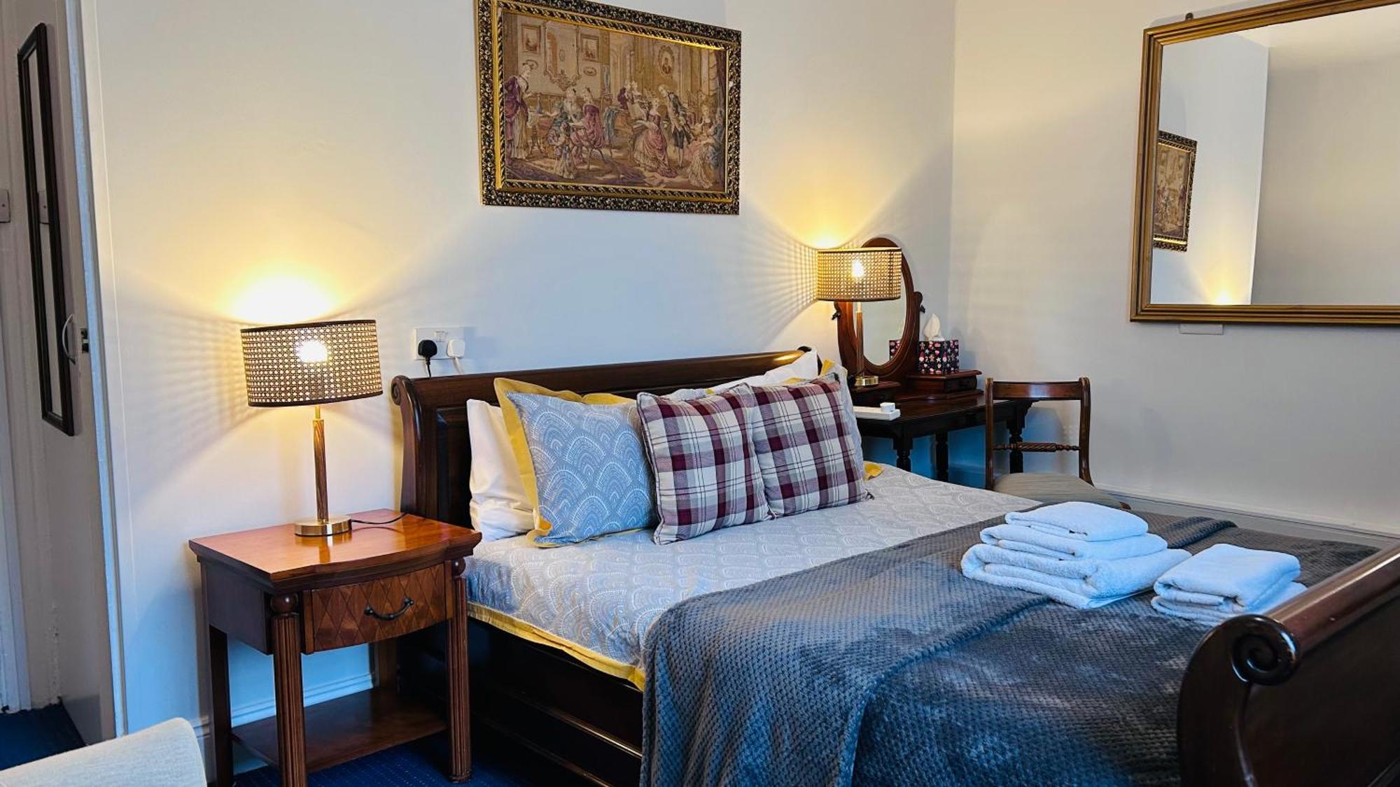 Clarence Quarters Self-Catering Guest House Portsmouth Zewnętrze zdjęcie