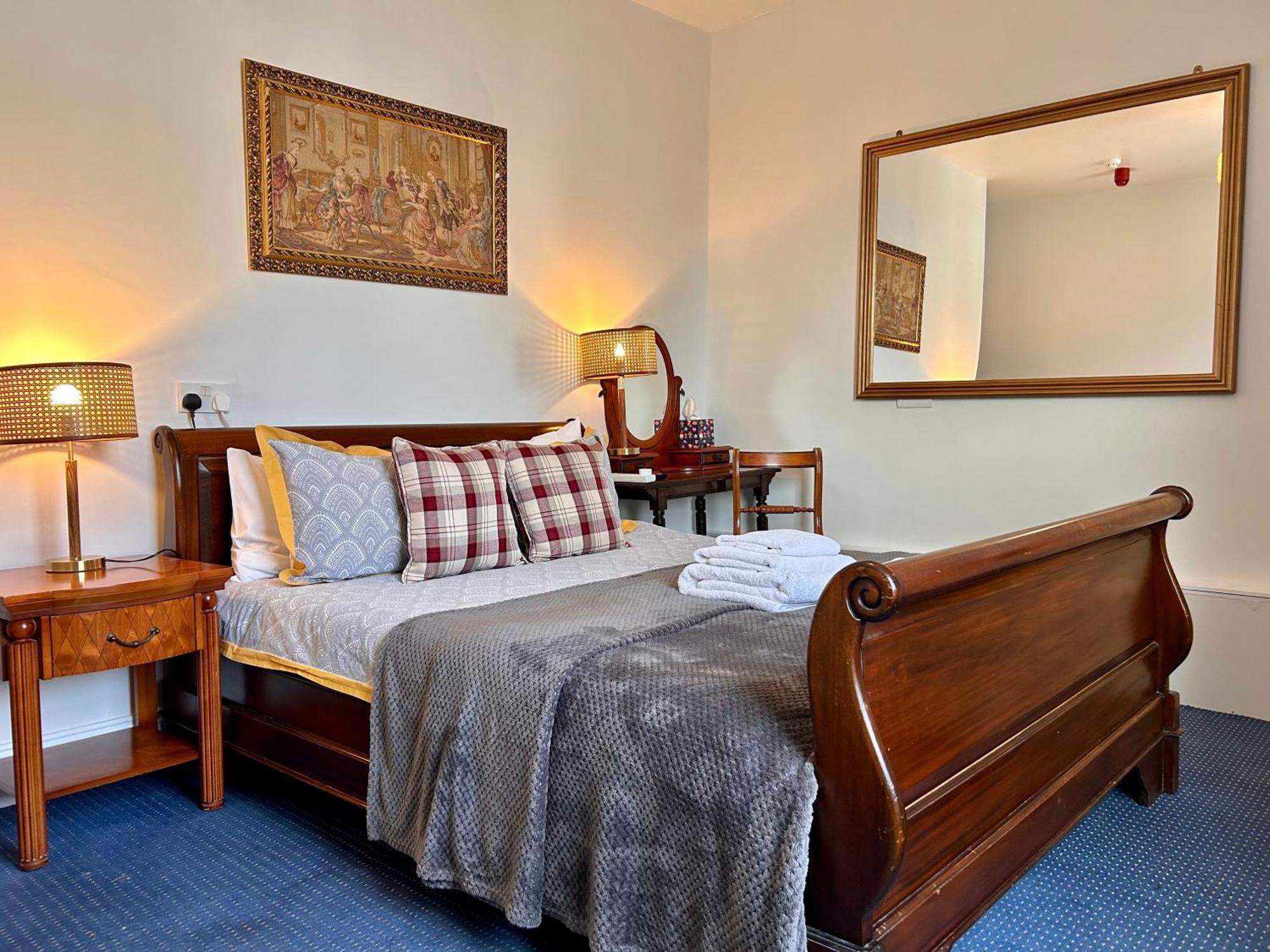 Clarence Quarters Self-Catering Guest House Portsmouth Zewnętrze zdjęcie